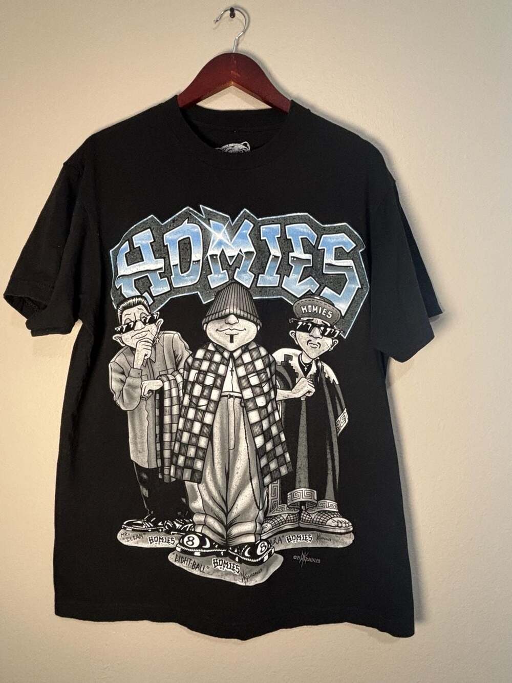 Homies Signature Graphic T-Shirt Size Large